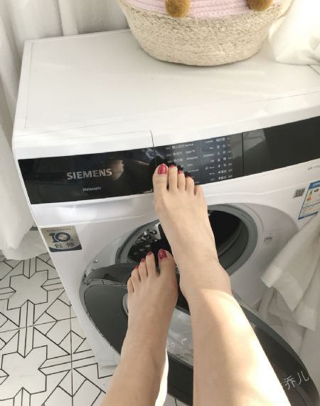 哗鬼住正隔篱_4KHD在线观看