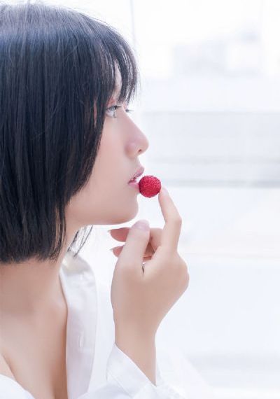 二次元美女18隐私免费_4K在线视频观看