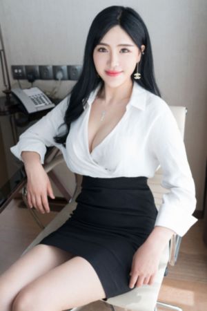 风情艳主女王毛坯房调教_720HD在线观看