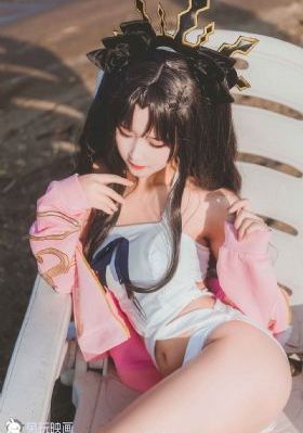 日本吃奶摸下边免费视频_不卡在线观看